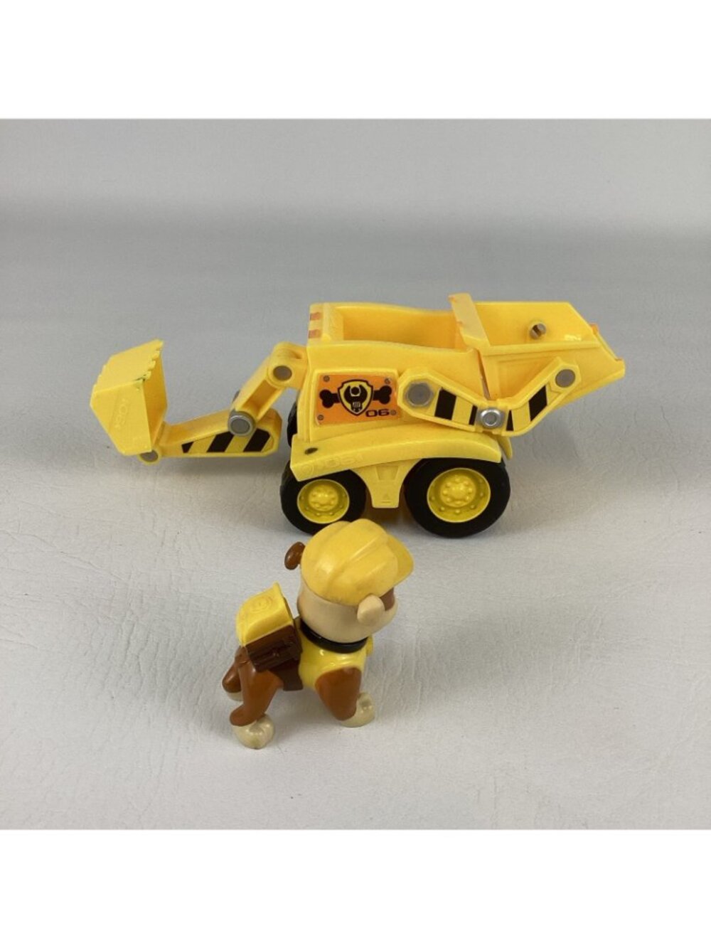 Paw Patrol Ultimate Rescue Rubble Figure Construction Bulldozer Vehicle Bundle - Picture 7 of 8